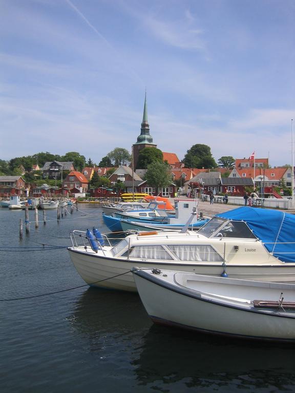Den Gamle Gaard Apartments Nysted Eksteriør billede